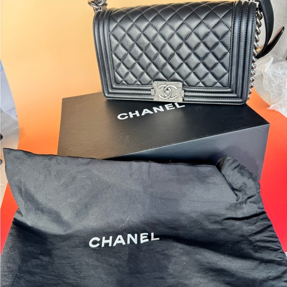 Chanel Black Quilted Leboy Bag , Lambskin leather Silver Accents.COA included - Picture 15 of 16
